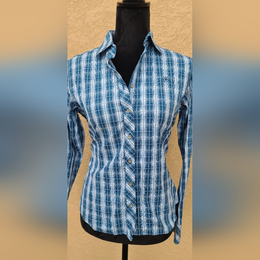 Ariat Button Down - image 5